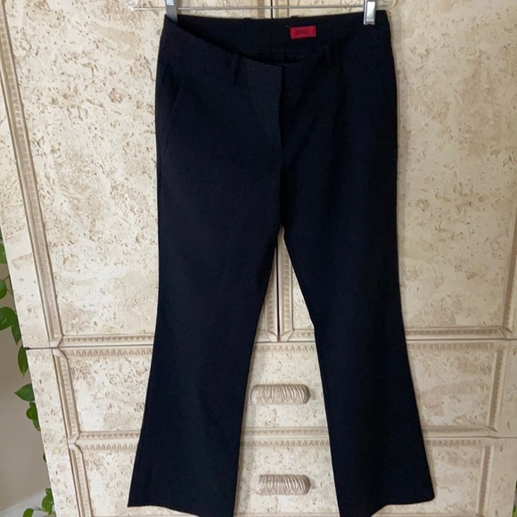 Hugo Boss classic black slacks size US 6 great carrier stable, like new - Picture 3 of 6
